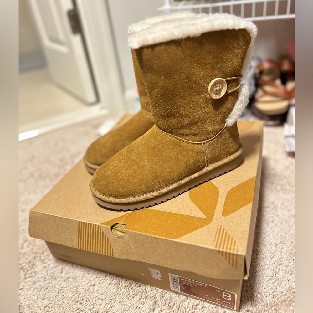 New Koolabura by UGG: Nalie Short Boots, Chestnut, Women's 8